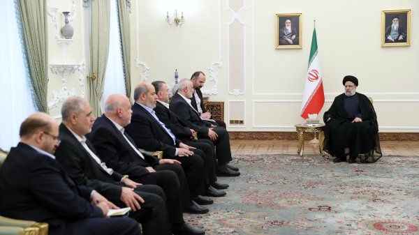 رئیس جمهور هرگونه تلاش برای عادی‌سازی روابط با اسرائیل را خیانت دانست