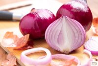 بهبود جریان خون ،تقویت استخوان‌ها و کنترل فشار خون فقط با پیاز