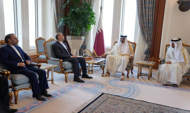 دیدار و گفتگوی امیرعبداللهیان با امیر قطر