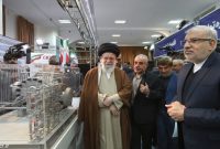 بازدید چهار ساعته رهبر انقلاب از نمایشگاه توانمندی‌های تولید داخل