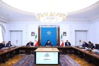 بررسی گزارش تداوم رشد اقتصادی و روند کاهشی نرخ تورم