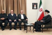 دیدار رهبر انقلاب با رئیس دفتر سیاسی حماس و هیأت همراه