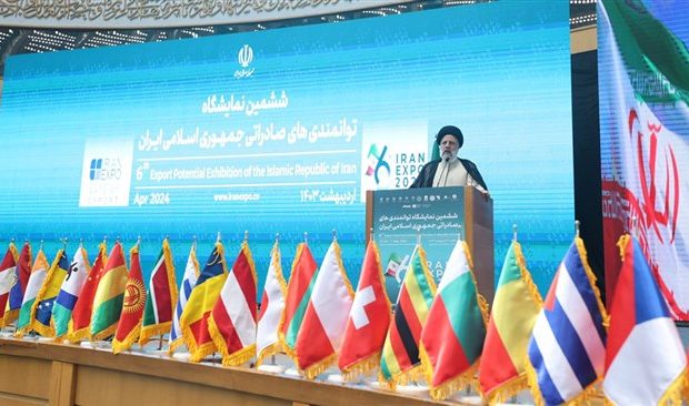 ایرانِ تحریم ناپذیر/ پرچم تجارت خارجی با حضور ۳۰۰۰ تاجر خارجی در نمایشگاه ایران اکسپو برافراشته شد