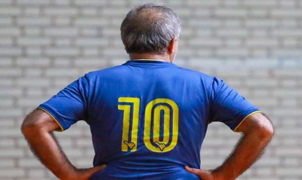 رییس جمهوری جدید ایران، یک سالنی‌باز قهار