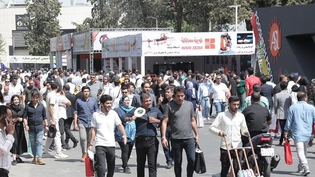 این گوشه از تهران، آینده را امروز تجربه میکند! این گوشه از تهران، آینده را امروز تجربه میکند!