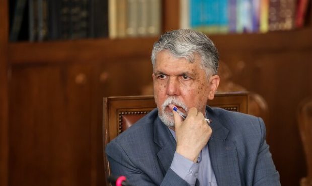 دیدار هیات رئیسه و مدیرعامل خانه سینما با صالحی