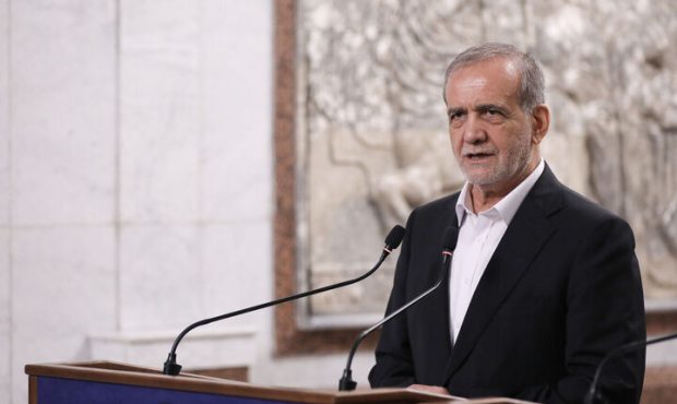 پزشکیان: کشورها برای خود تاریخچه فرهنگی می‌سازند، اما ما آنچه داریم را فراموش کردیم