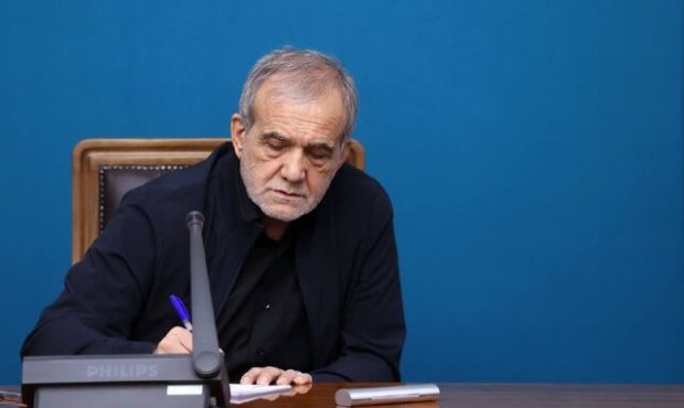 بر سر عزت و غرور ملت ایران با کسی شوخی نداریم