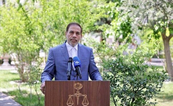 بازداشت شخصی که برای «پولدار شدن» سیانور می‌فروخت