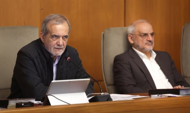 پزشکیان: اجازه نمی‌دهیم در حریم جنگل‌ها کارخانه‌سازی شود