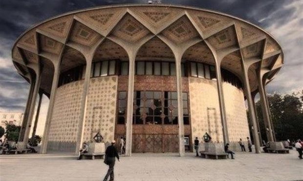 معاون هنری: طرح حریم تئاترشهر باید اقناعی باشد