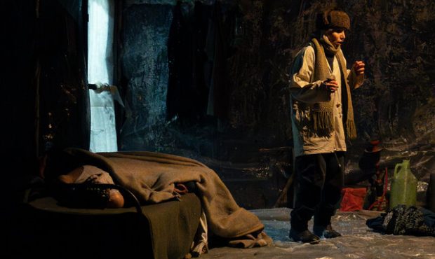 ماجراهای عجیب اتاقک نگهبانی در قبرستان ماجراهای عجیب اتاقک نگهبانی در قبرستان