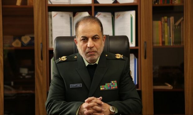 کشف دلارهای قاچاق در پلیس فرودگاه امام خمینی(ره)