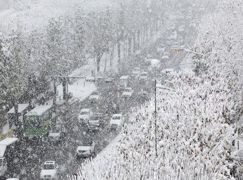 برف بارید اما آلودگی تهران را نبرد