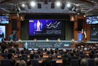 خیانتی بالاتر از این نیست که کسانی را بر سر کار بیاوریم که شایستگی ندارند