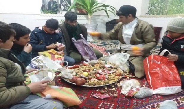 رسم اسفندی در روستای آذران