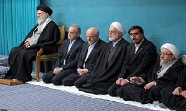 مسئولان نظام با رهبر انقلاب دیدار کردند