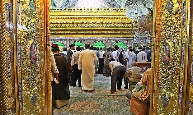 انتشار روایت رضا امیرخانی از زیارت امام رضا (ع)