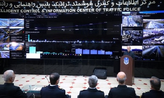 بازدید رئیس جمهور پزشکیان از مرکز اطلاعات و کنترل هوشمند ترافیک پلیس راهور