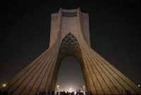 خاموشی برج آزادی در همدردی با جان‌باختگان حادثه بندر شهید رجایی