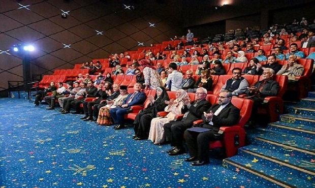 اعلام آمار فروش سینماهای کشور در فروردین‌ماه