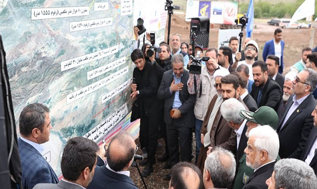 دکتر عارف از طرح انتقال آب ارس بازدید کرد