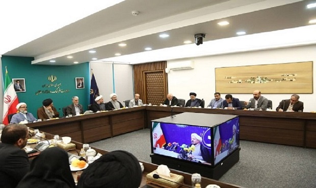 برگزاری نشست مشترک اعضای ستاد بزرگداشت دهه کرامت کشور با حضور وزیر فرهنگ و ارشاد اسلامی برگزاری نشست مشترک اعضای ستاد بزرگداشت دهه کرامت کشور با حضور وزیر فرهنگ و ارشاد اسلامی