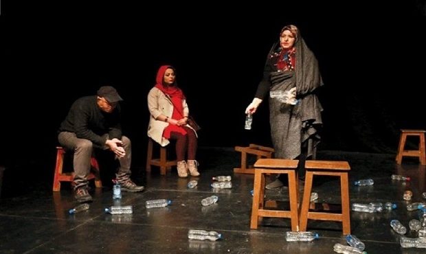 جشنواره ملی تئاتر دانشجویی «اردیبهشت» به کار خود پایان داد