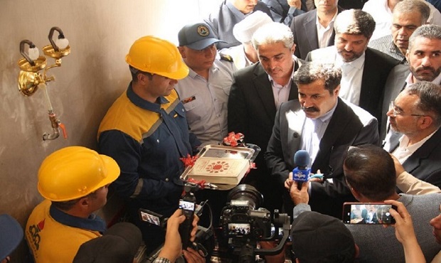 آغاز گازرسانی به ۲۰ روستای ارومیه با حضور معاون رئیس‌جمهور در امور توسعه روستایی و مناطق محروم کشور