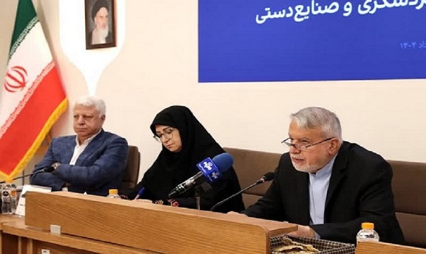 دیپلماسی فرهنگی را برای بازتعریف هویت ایرانی در سطح بین‌الملل فعال کرده‌ایم