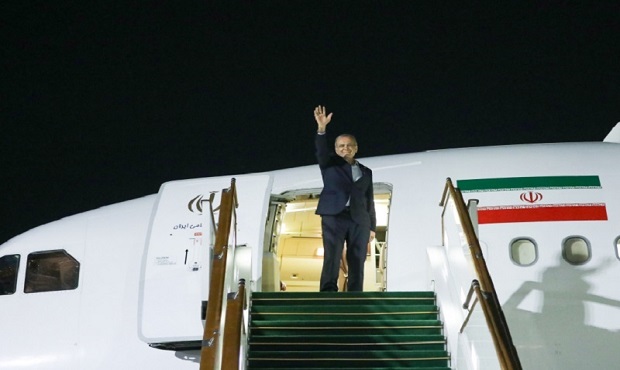 رئیس‌جمهور پزشکیان اسلام‌آباد را به مقصد تهران ترک کرد
