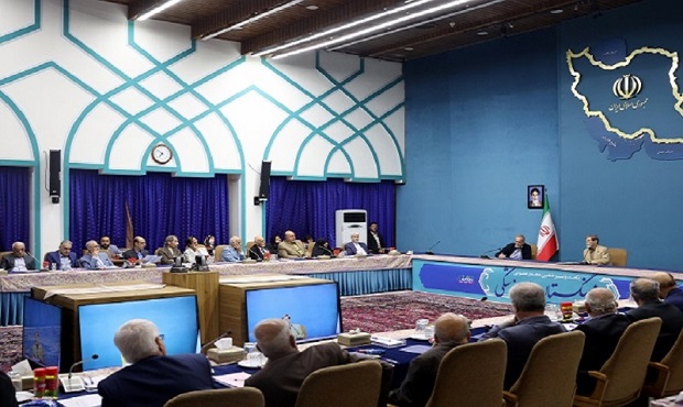 یکی از مشکلات جدی کشور این است که به جای حل مشکل به دنبال تغییر افراد هستیم