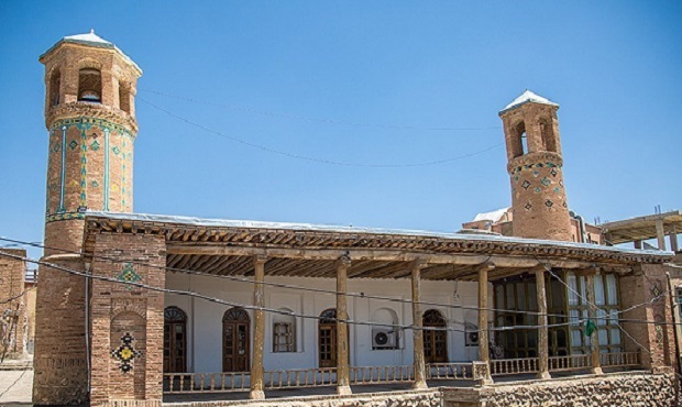 مسجد دو منار ، تجلی گاه ایمان و روح