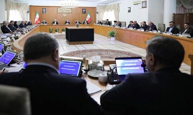 نباید نیروهای علمی صرفا به دلیل یک اظهارنظر از حضور در مراکز تخصصی محروم شوند
