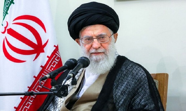 رهبر انقلاب: در ترویج و آموزش نماز از ابزارهای نوین بهره‌گیری شود