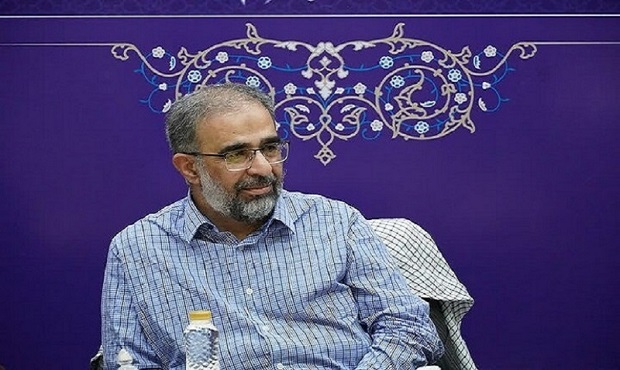 ۲۴۰۰ دانشجوی دکتری علوم انسانی و هنر در پیش‌دفاع متمرکز دانشگاه آزاد