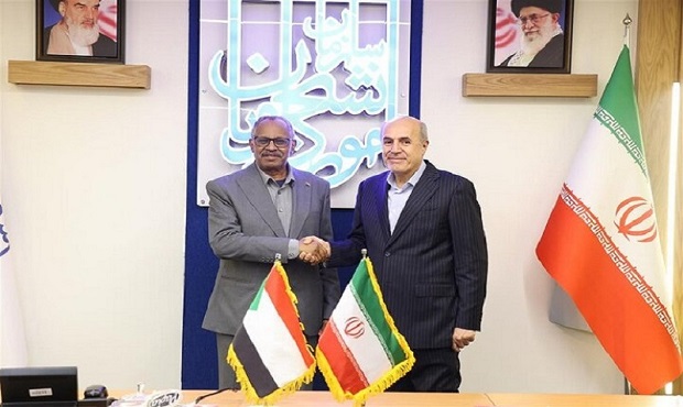 آمادگی برای انتقال دانش فنی ساخت ماهواره به عراق