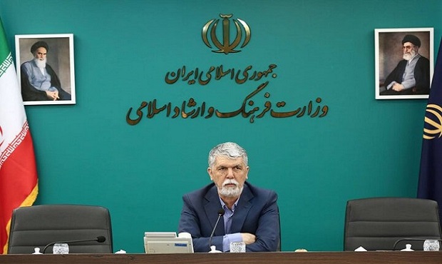 وزیر ارشاد: تئاتر تعطیل شدنی نیست؛ دبیرخانه فیلم فجر نیاز به مکان داشت