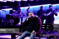 رضا صادقی برای کودکان میناب خواند