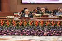 عراقچی:به نماینده امارات گفتم آمریکا و اسرائیل برایتان امنیت نمی‌آورند