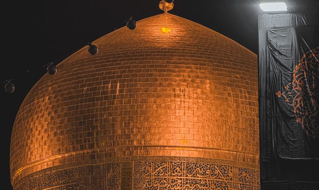 اینجا طلوع صبح پر از استجابت است