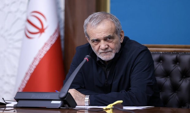 پرچمی که قائد شهید برای برافراشته ماندنش مجاهدت کرد، بر زمین نمی‌ماند