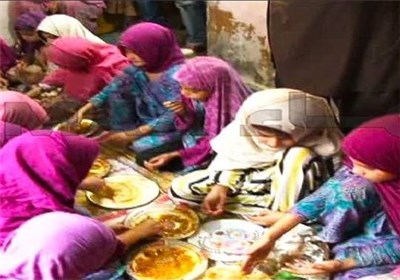 «نگاهی به آنچه باید دید»