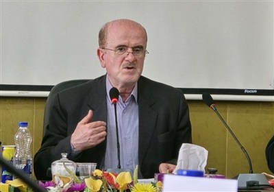 لاهوتی: رسانه‌های داخلی در مقابله با جنگ رسانه‌ای ترامپ نقش کلیدی دارند
