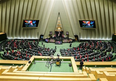 سوال از وزیر اقتصاد در دستور کار هفته جاری مجلس قرار گرفت