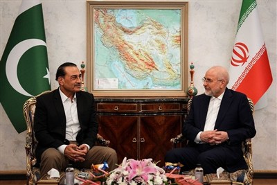 ایران شروط خود درباره تنگه هرمز را به وضوح از طریق پاکستان اعلام کرد ایران شروط خود درباره تنگه هرمز را به وضوح از طریق پاکستان اعلام کرد