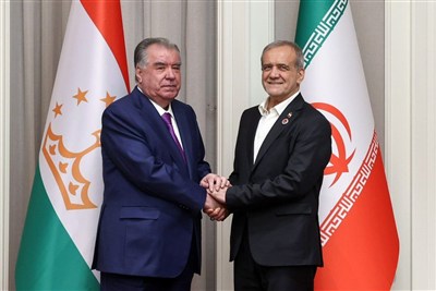 ایران برای گسترش همکاری‌های سیاسی و اقتصادی با تاجیکستان اعلام آمادگی کرد