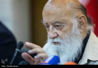 چمران: هزینه‌های رایگان‌سازی مترو و بی‌آرتی چگونه جبران می‌شود؟