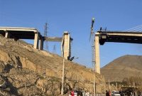 کلاس درس عمران دانشگاه خوارزمی در پل B1 کرج برگزار می‌شود