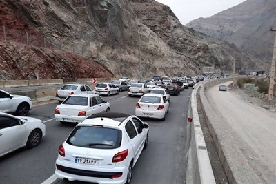 ترافیک سنگین در جاده‌های چالوس، هراز و آزادراه قزوین-کرج